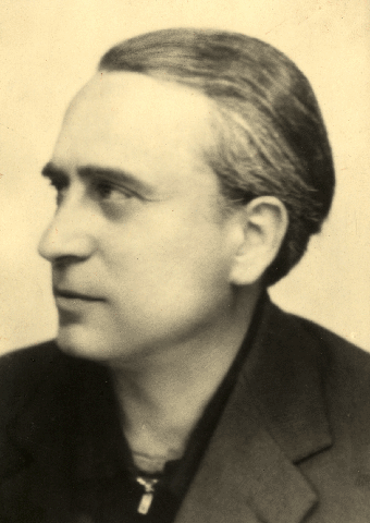 foto_autore.gif (68970 bytes)